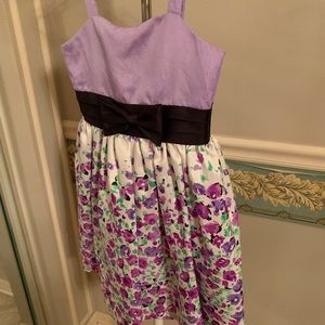 Fancy girls dress size 10